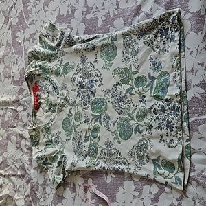 Gloria Vanderbilt Vintage Floral Cotton Tee Size Small